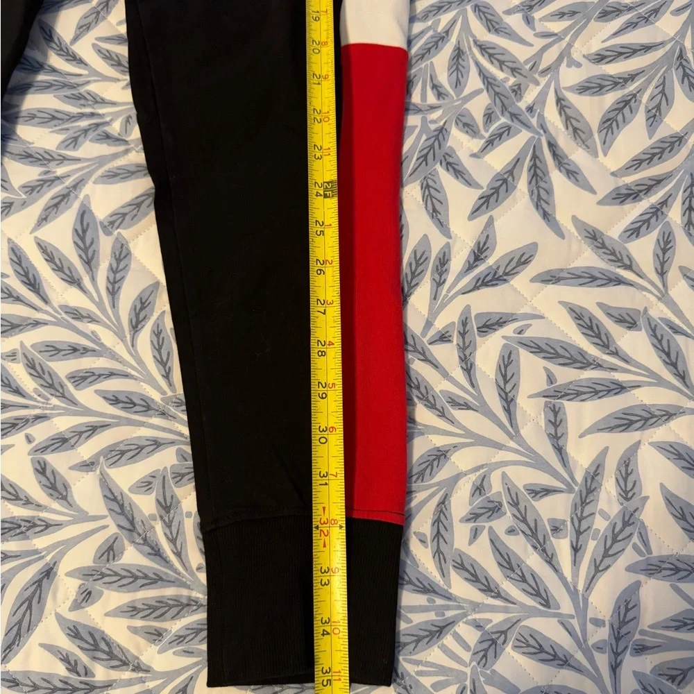 Tommy Hilfiger Women’s Black, Red & White Leggings❗️ - Picture 8 of 10